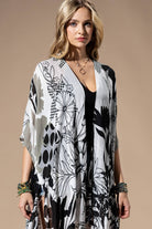 Grey Multi Kimono { product_type }}