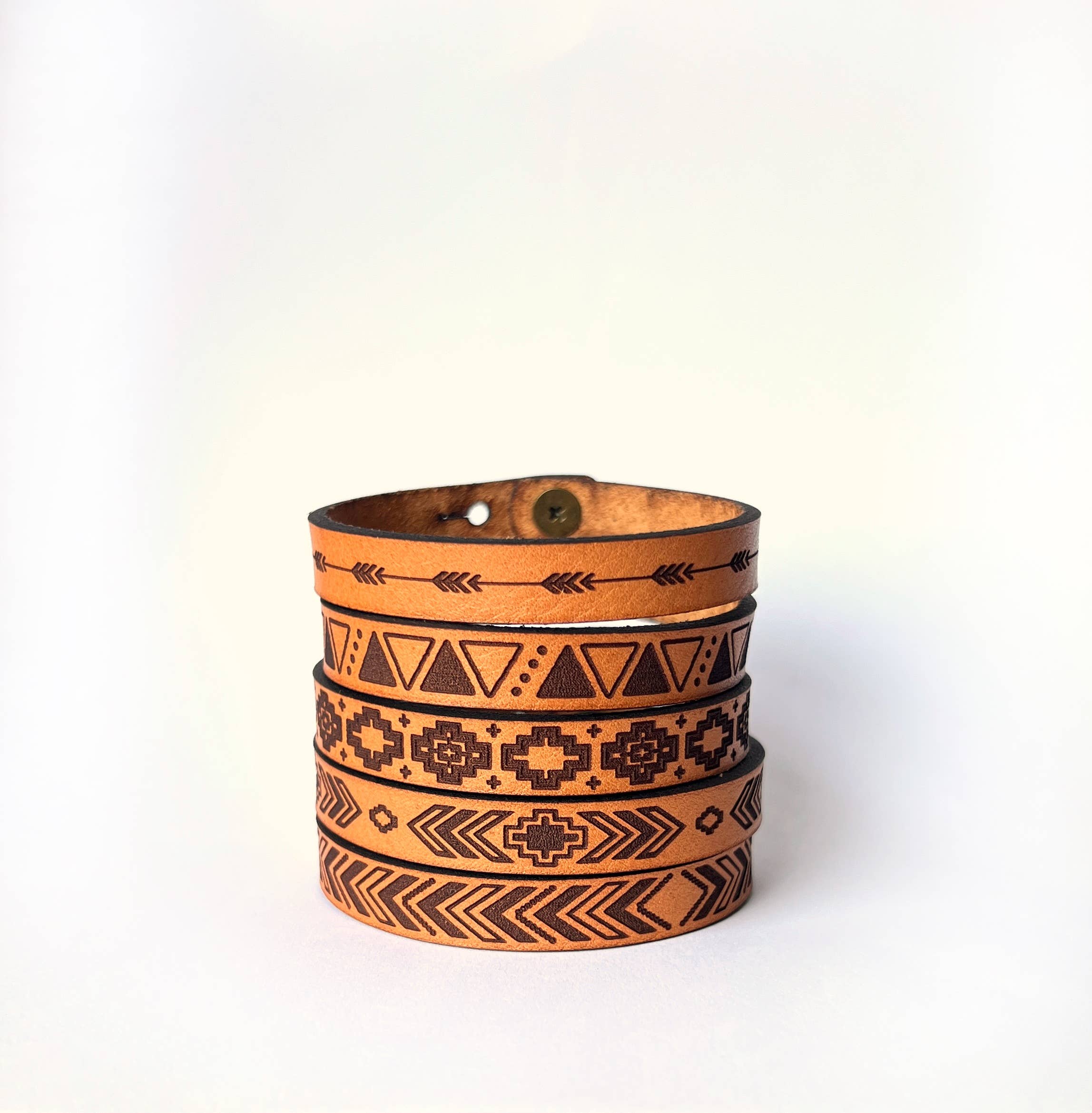 Western Boho Thin Leather Bracelet - Stud: Tempe { product_type }}
