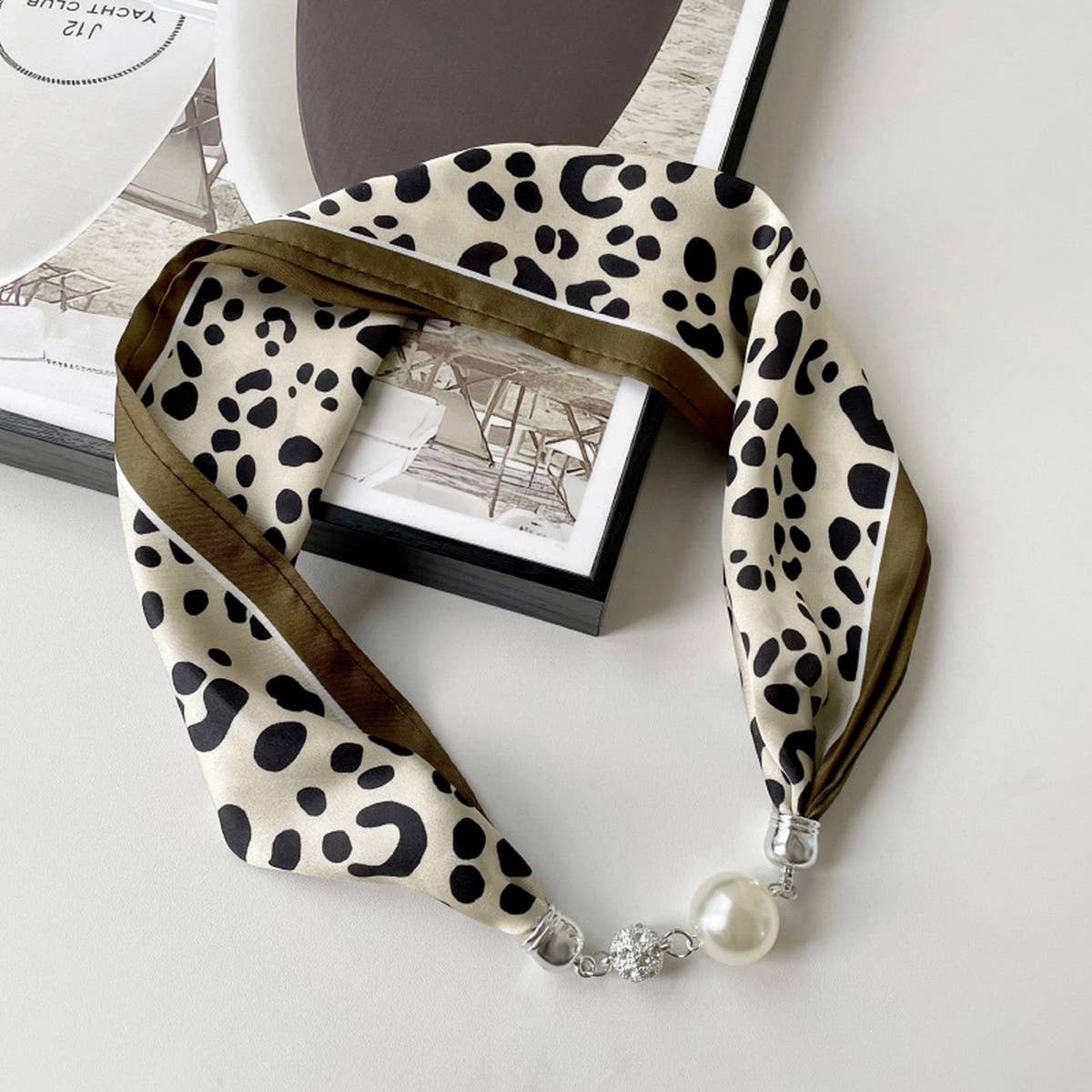Magnetic Silk Scarf Necklace | Leopard { product_type }}