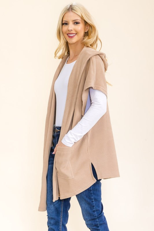Hooded Poncho { product_type }}