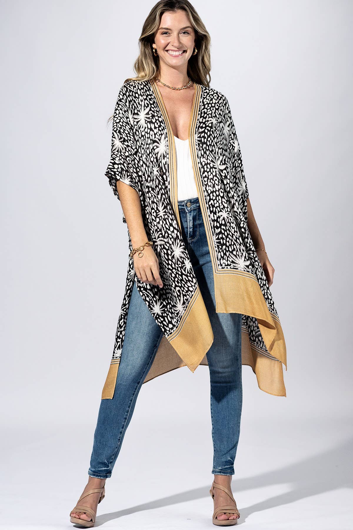 Sahara Nights Kimono { product_type }}