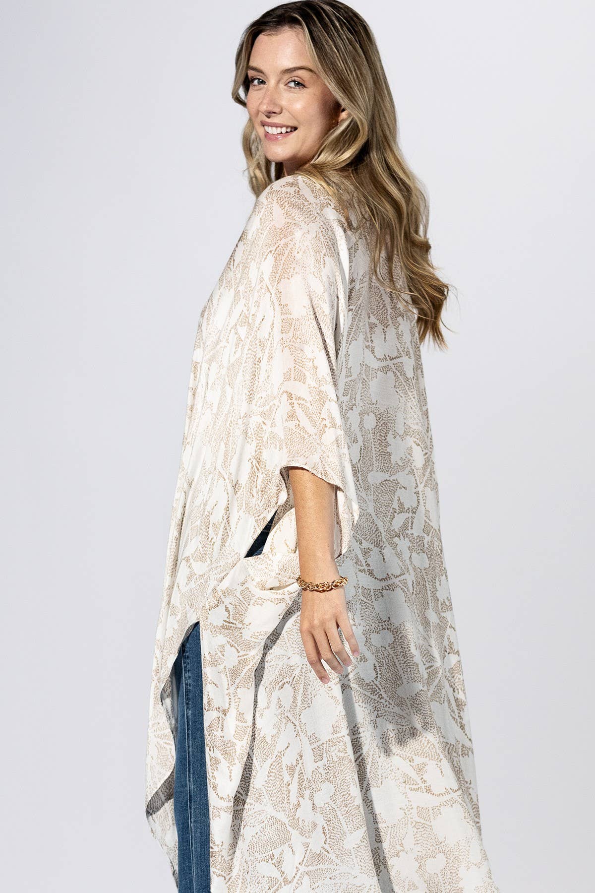 Beige Stripe Sheer Kimono { product_type }}