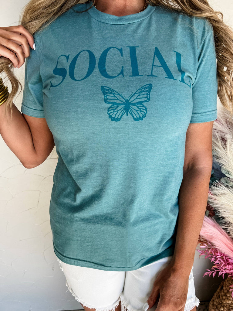 Social Butterfly: Small-Pierce + Pine-Three Birdies Boutique, Women's Fashion Boutique Located in Kearney, MO