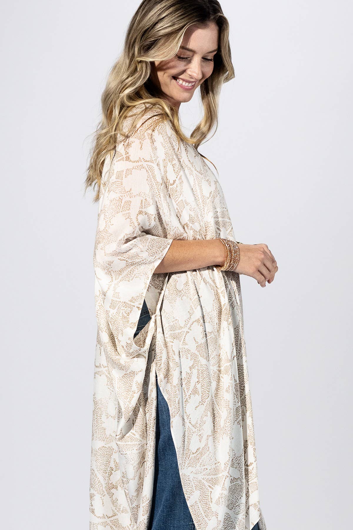Beige Stripe Sheer Kimono { product_type }}