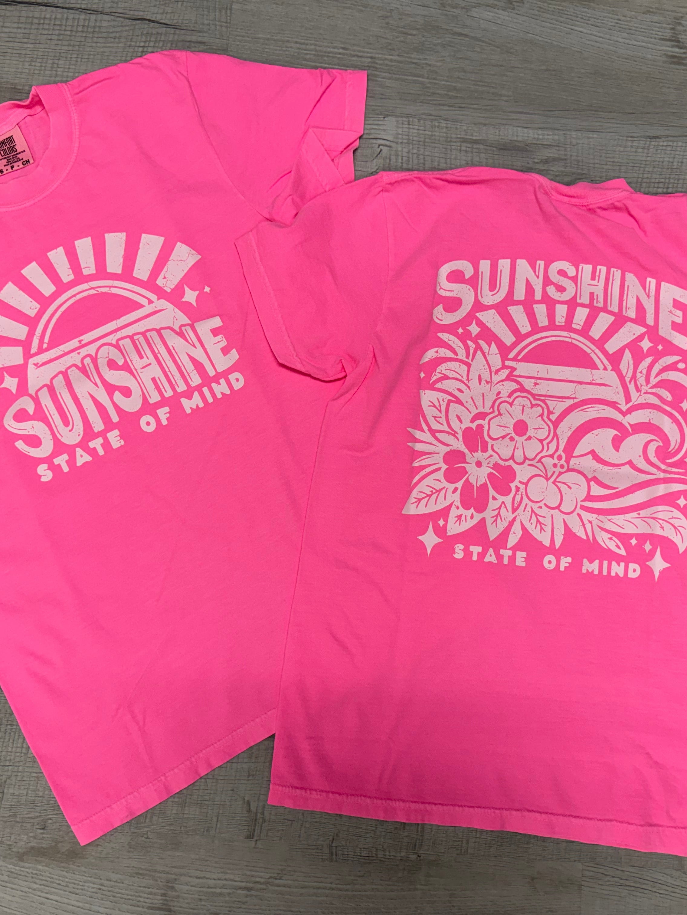 Pink Sunshine State of Mind Graphic Tee-Graphic Tees-TB TEES-Three Birdies Boutique, Women's Fashion Boutique Located in Kearney, MO