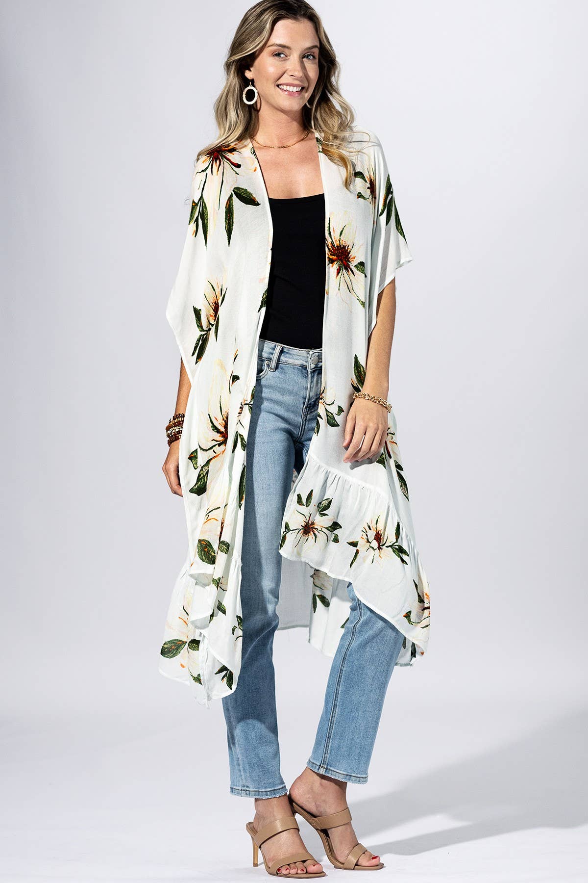 Magnolia Bloom Kimono { product_type }}