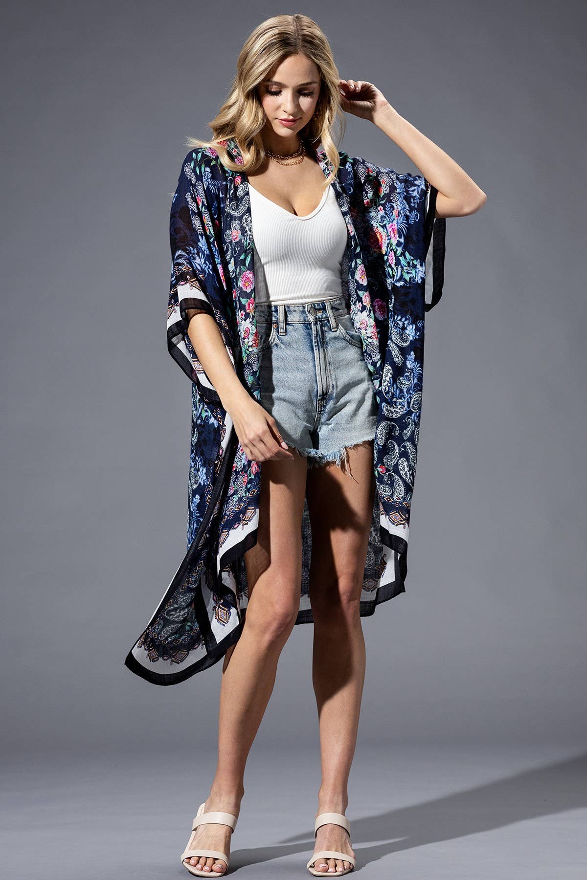 Rose Paisley Kimono { product_type }}