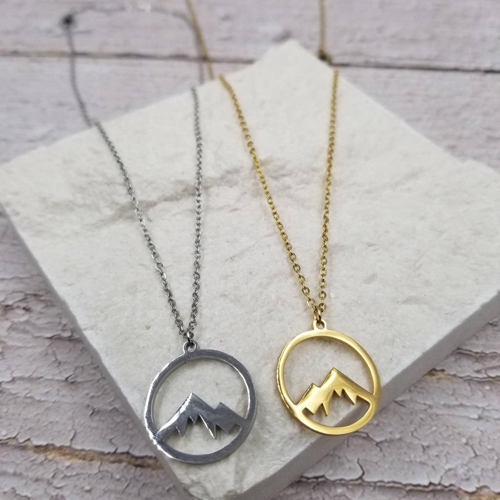 Peak Experience Necklace - Gold,Silver: Gold-Treasure Wholesale-Three Birdies Boutique, Women's Fashion Boutique Located in Kearney, MO