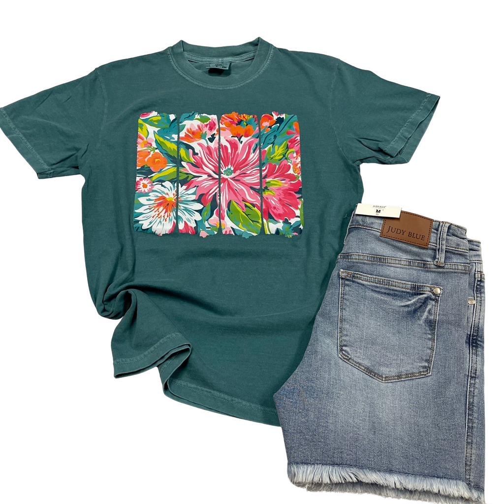 Floral Graphic Tee-Graphic Tees-Tres Birdos Graphic Tees-Three Birdies Boutique, Women's Fashion Boutique Located in Kearney, MO