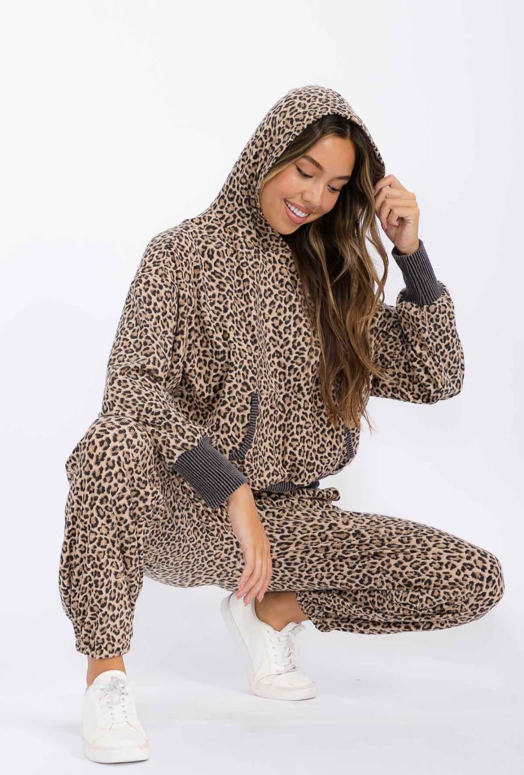 Leopard Hoodie { product_type }}