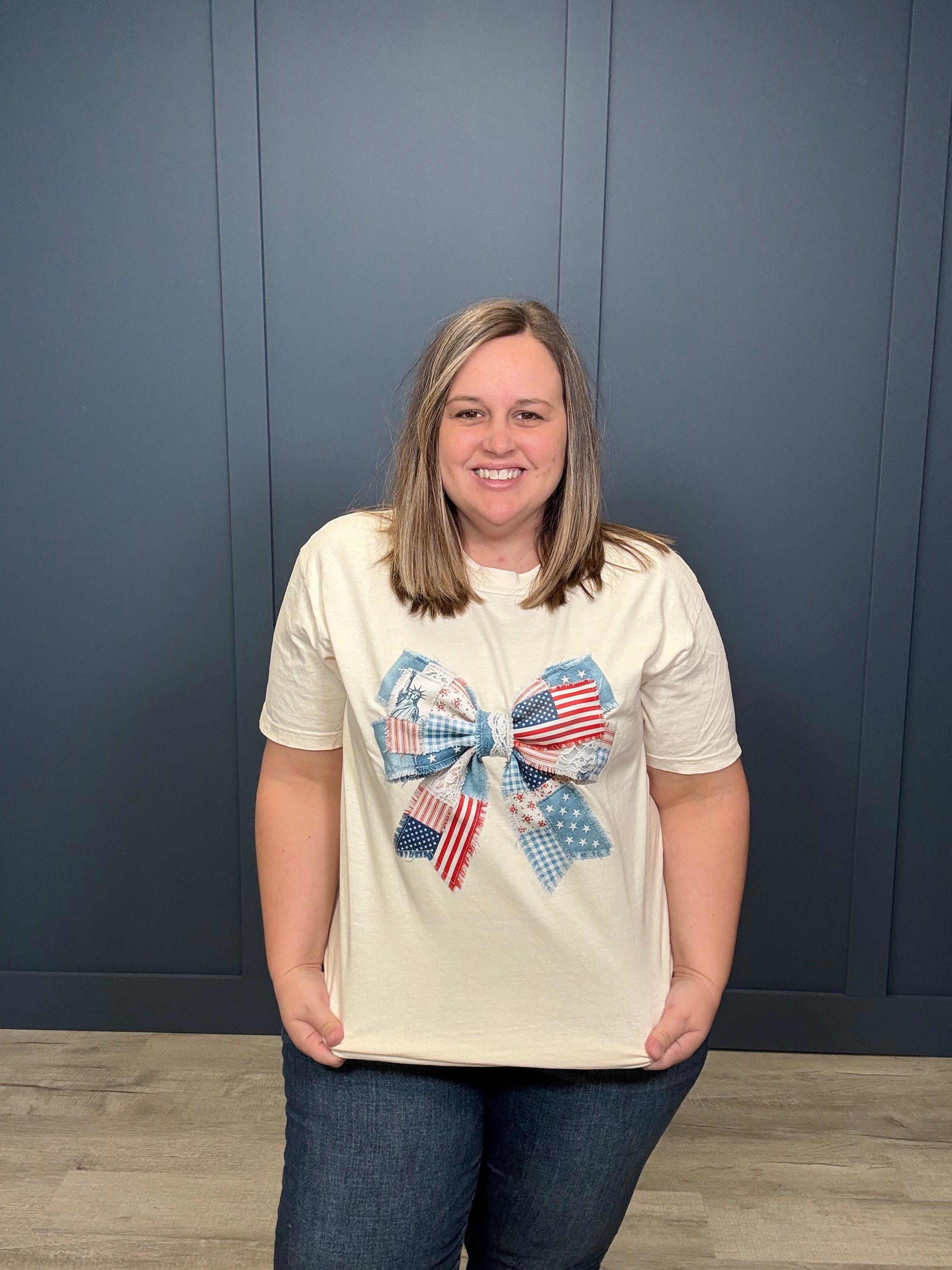 Quilted America Bow { product_type }}