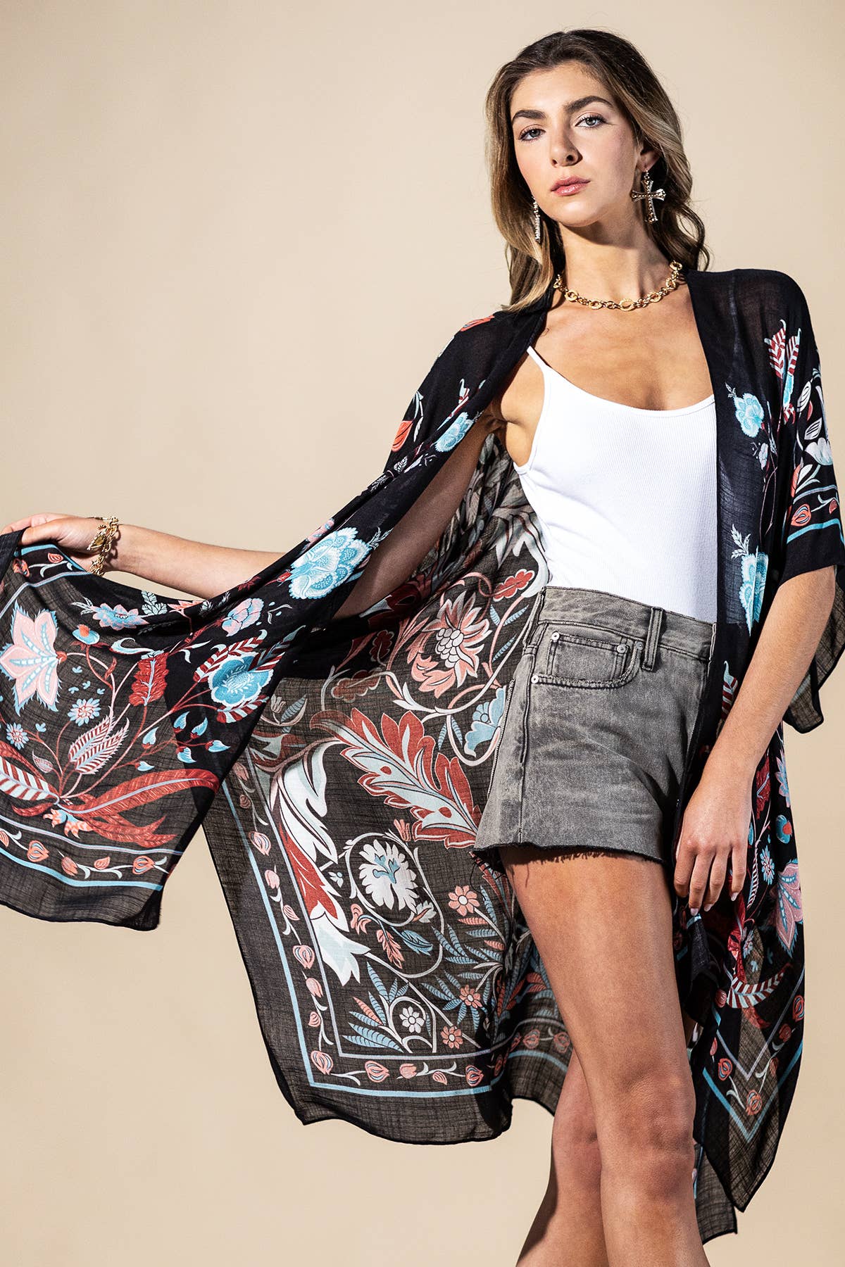 Midnight Vine Kimono: TEAL BLACK { product_type }}