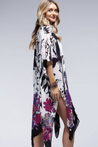 Monotone Flower Print Kimono { product_type }}