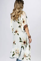 Magnolia Bloom Kimono { product_type }}
