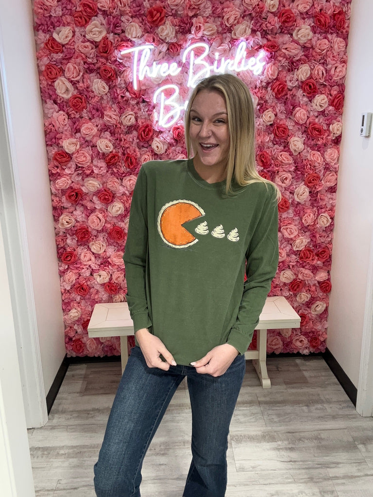 Pumpkin Pie Long Sleeve-Graphic Tees-Tres Birdos Graphic Tees-Three Birdies Boutique, Women's Fashion Boutique Located in Kearney, MO