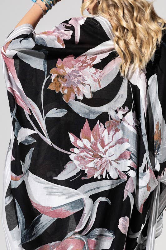 Moonbay Kimono: Moonbay { product_type }}