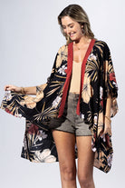 Black Hibiscus Contrast Trim Kimono { product_type }}