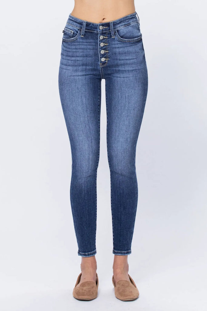 Judy Blue Button Fly Skinny-Denim-Judy Blue-Three Birdies Boutique, Women's Fashion Boutique Located in Kearney, MO