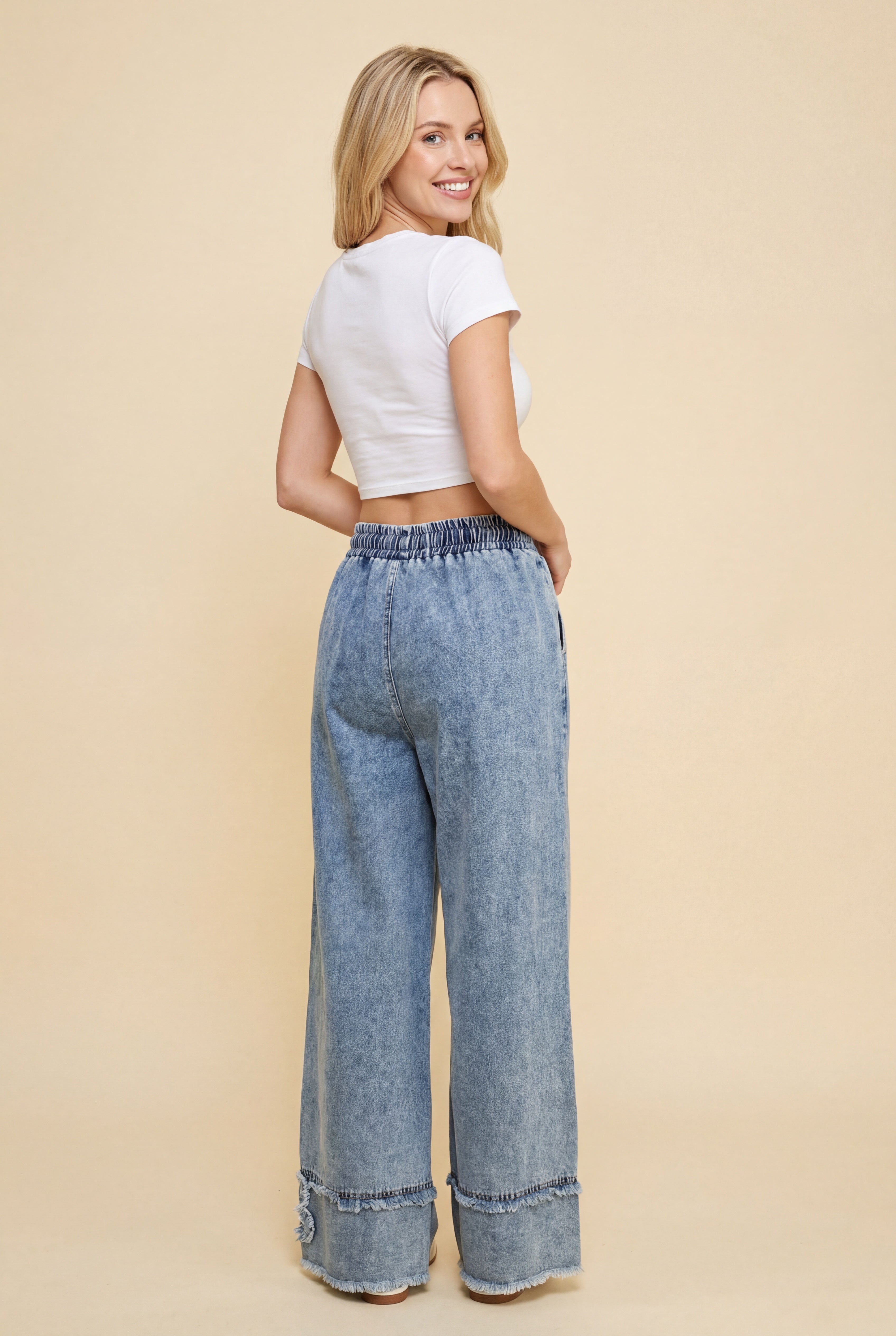 Blue Floral Appliqué Wide Leg Denim Pants { product_type }}