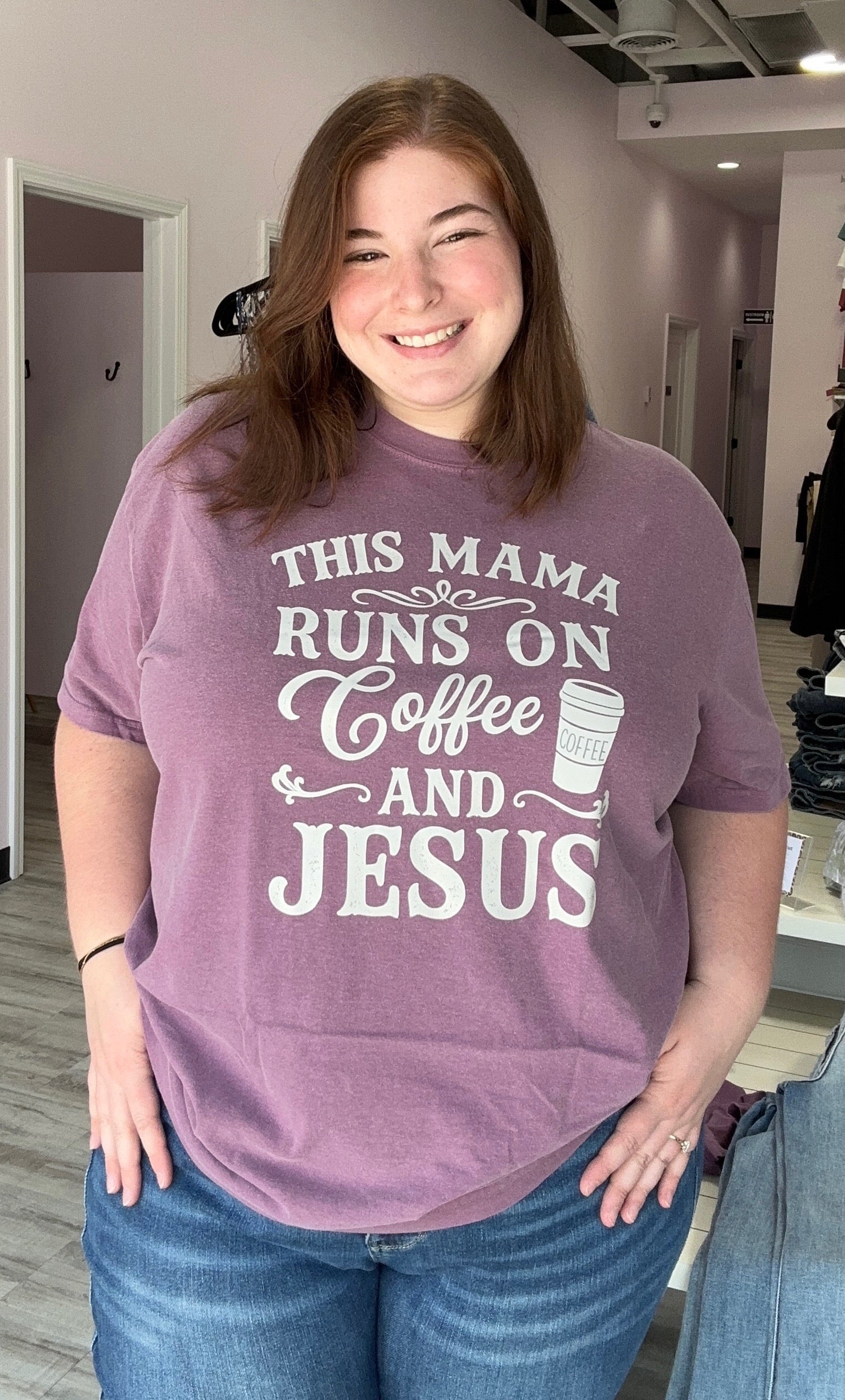 This Mama runs on Coffee { product_type }}