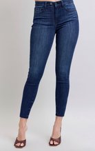 Judy Blue Dark Wash Skinny Jeans