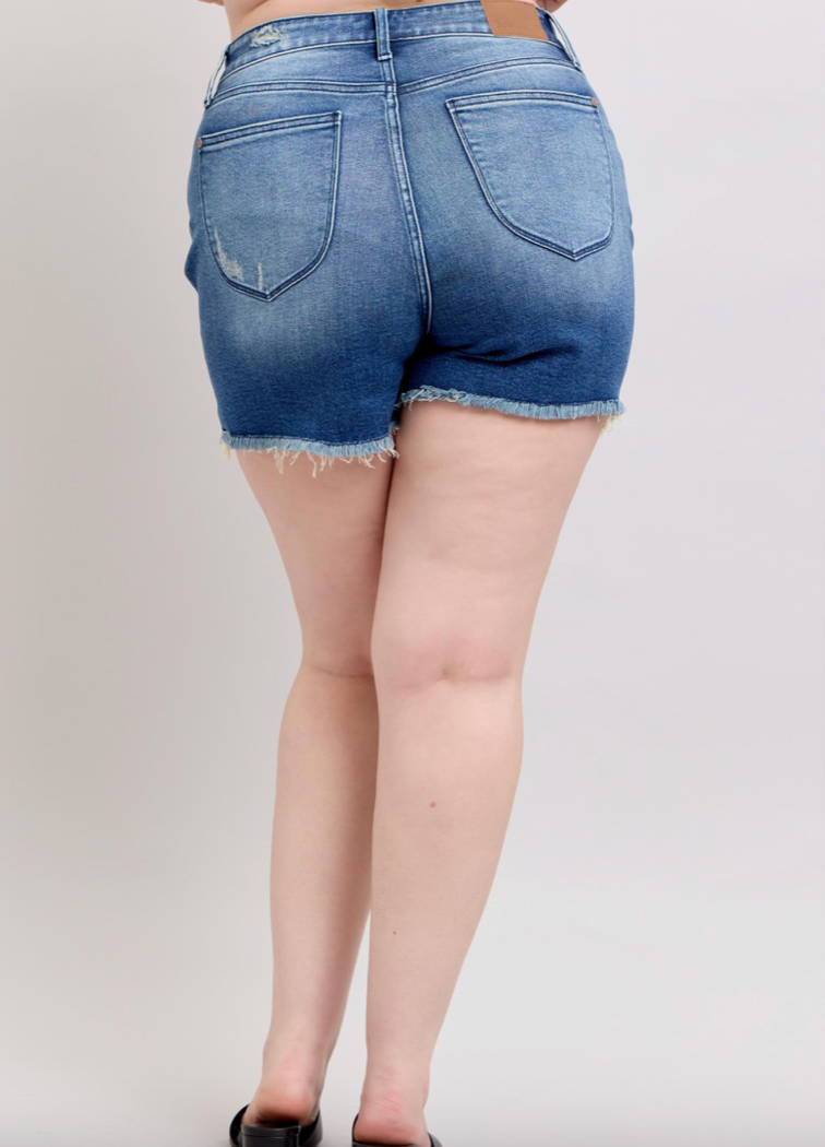Judy Blue V-Front Fray Hem Short { product_type }}