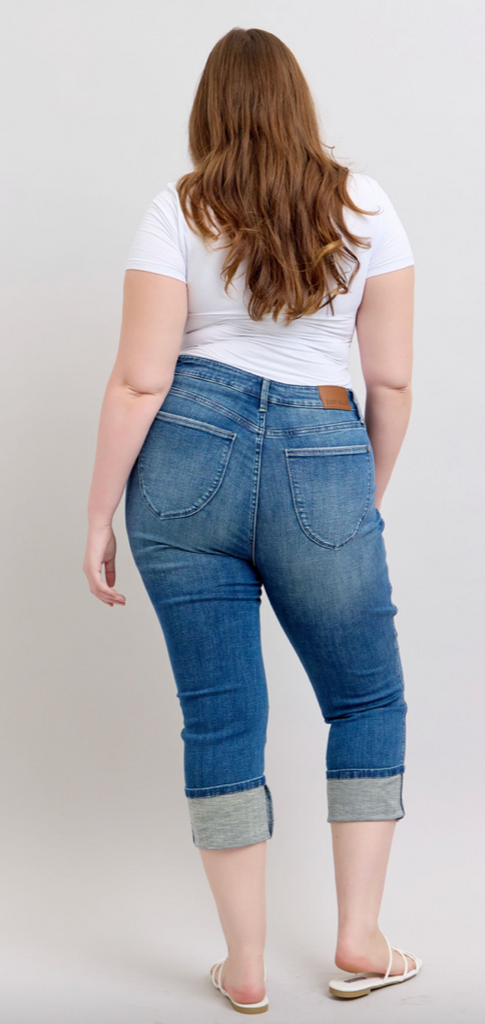 Judy Blue HW TC Cuff Capri-Denim-Judy Blue-Three Birdies Boutique, Women's Fashion Boutique Located in Kearney, MO