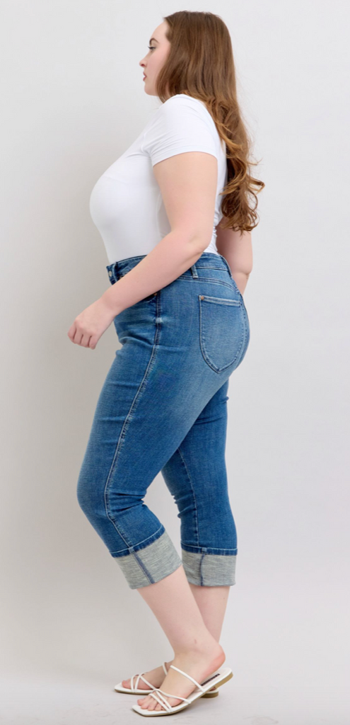 Judy Blue HW TC Cuff Capri-Denim-Judy Blue-Three Birdies Boutique, Women's Fashion Boutique Located in Kearney, MO