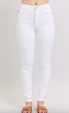 Judy Blue HW White Skinny Jean { product_type }}