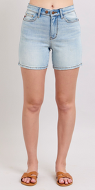 Judy Blue Mid Length Dad Short LW { product_type }}