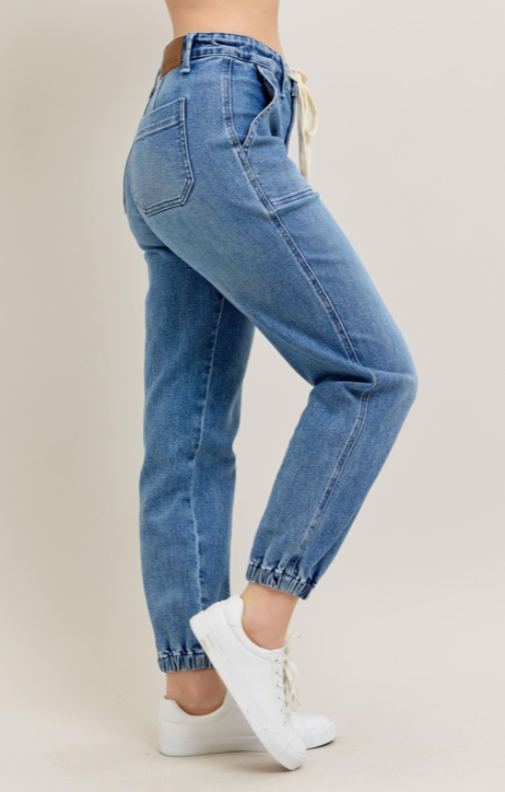 Judy Blue HW Denim Jogger-Denim-Judy Blue-Three Birdies Boutique, Women's Fashion Boutique Located in Kearney, MO