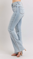 Judy Blue HW Light Tummy Control Bootcut { product_type }}