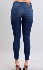 Judy Blue Dark Wash Skinny Jeans