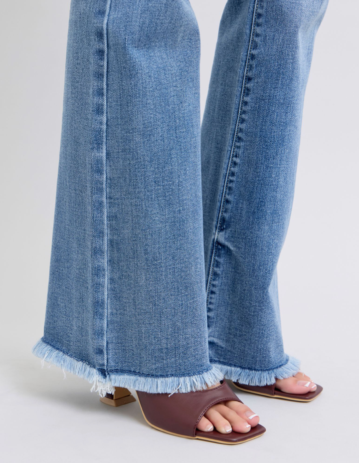 Judy Blue HW Bootcut with Fray Hem