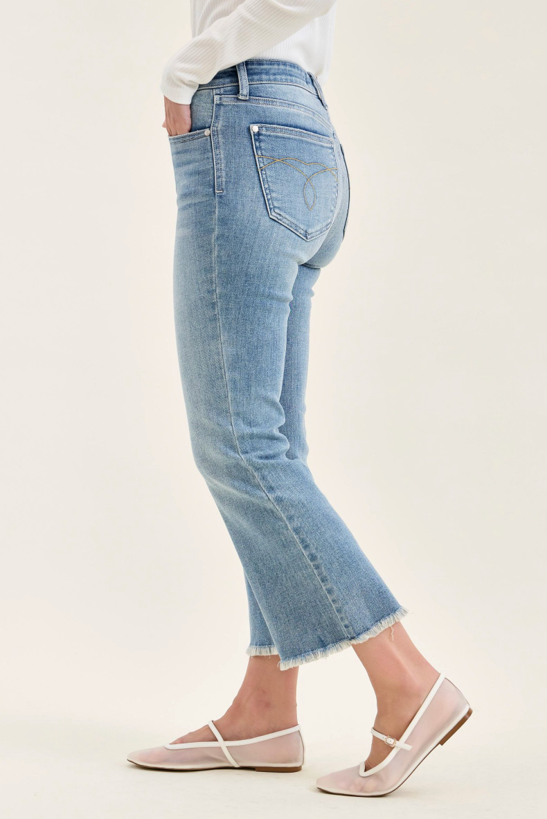 MR Kick Flare w/ Frayed Hem { product_type }}