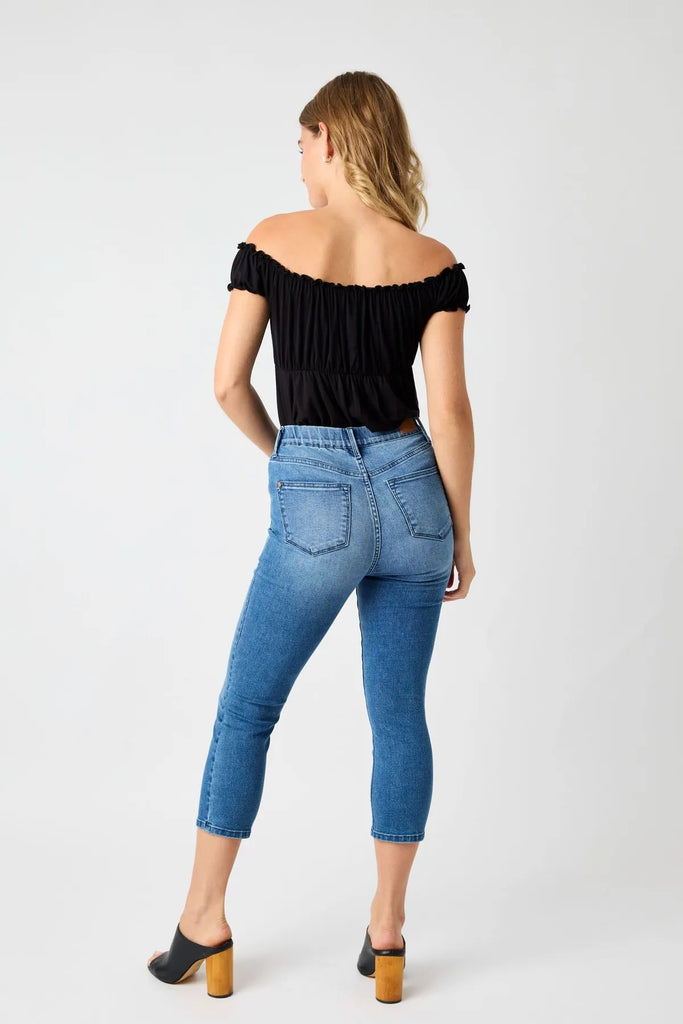 Judy Blue HW Cool Denim Pull On Capri