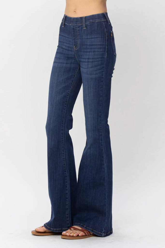 Judy Blue Pull On Flare-Denim-Judy Blue-Three Birdies Boutique, Women's Fashion Boutique Located in Kearney, MO