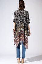 Carbon Leopard Border Kimono { product_type }}