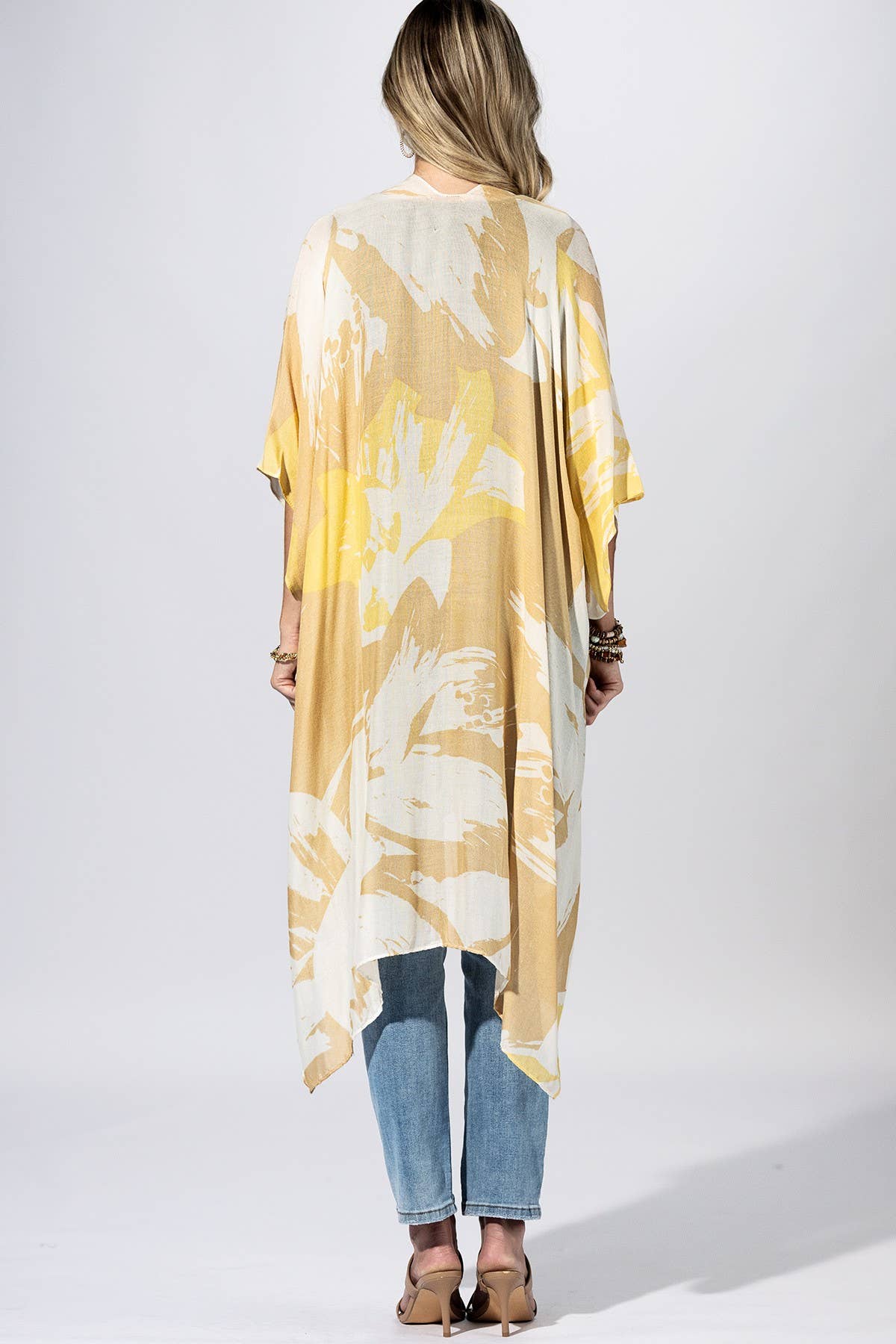 Brushstroke Floral Kimono { product_type }}