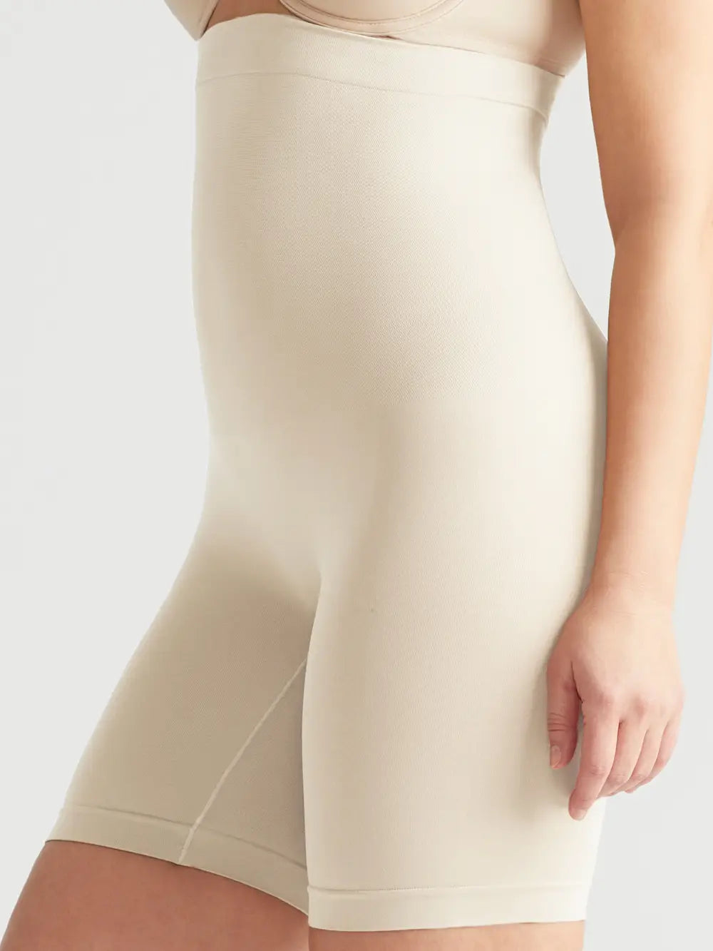 High Waist Thigh Shaper { product_type }}