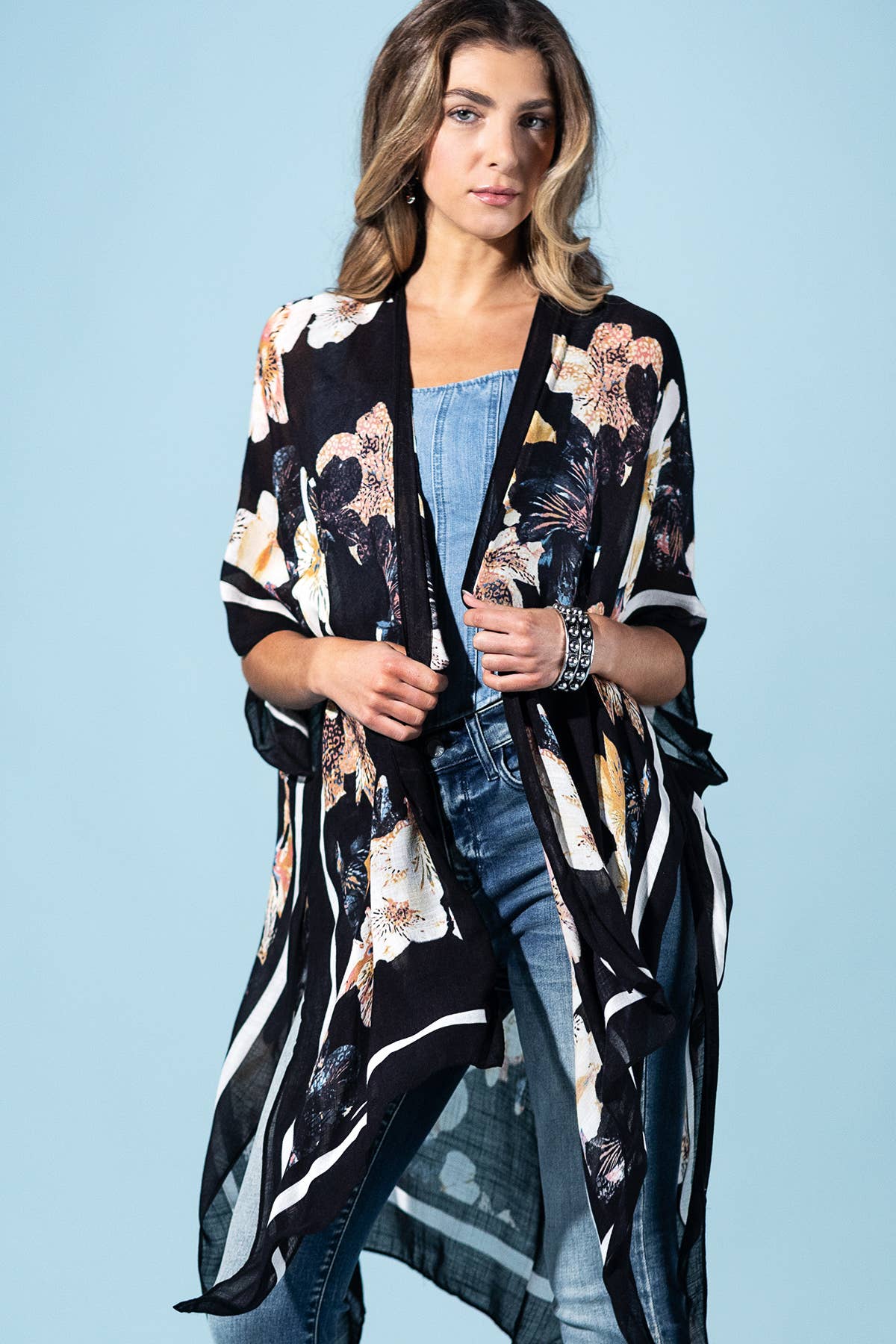 Moonlit Floral Kimono: Floral Multi { product_type }}