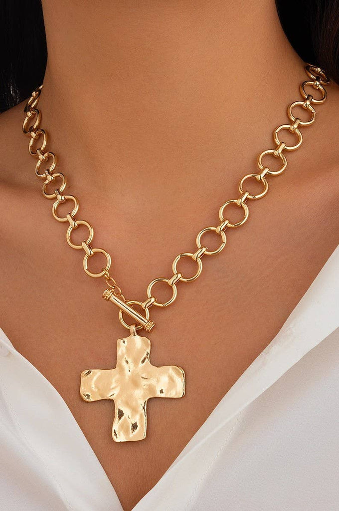 Silver Chunky Cross Necklace-JOSSLYN by wall to wall-Three Birdies Boutique, Women's Fashion Boutique Located in Kearney, MO