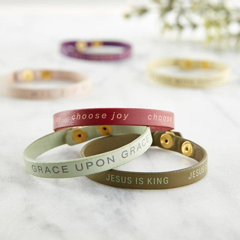 Snap Bracelet - Choose Joy-Faithworks by Creative Brands-Three Birdies Boutique, Women's Fashion Boutique Located in Kearney, MO