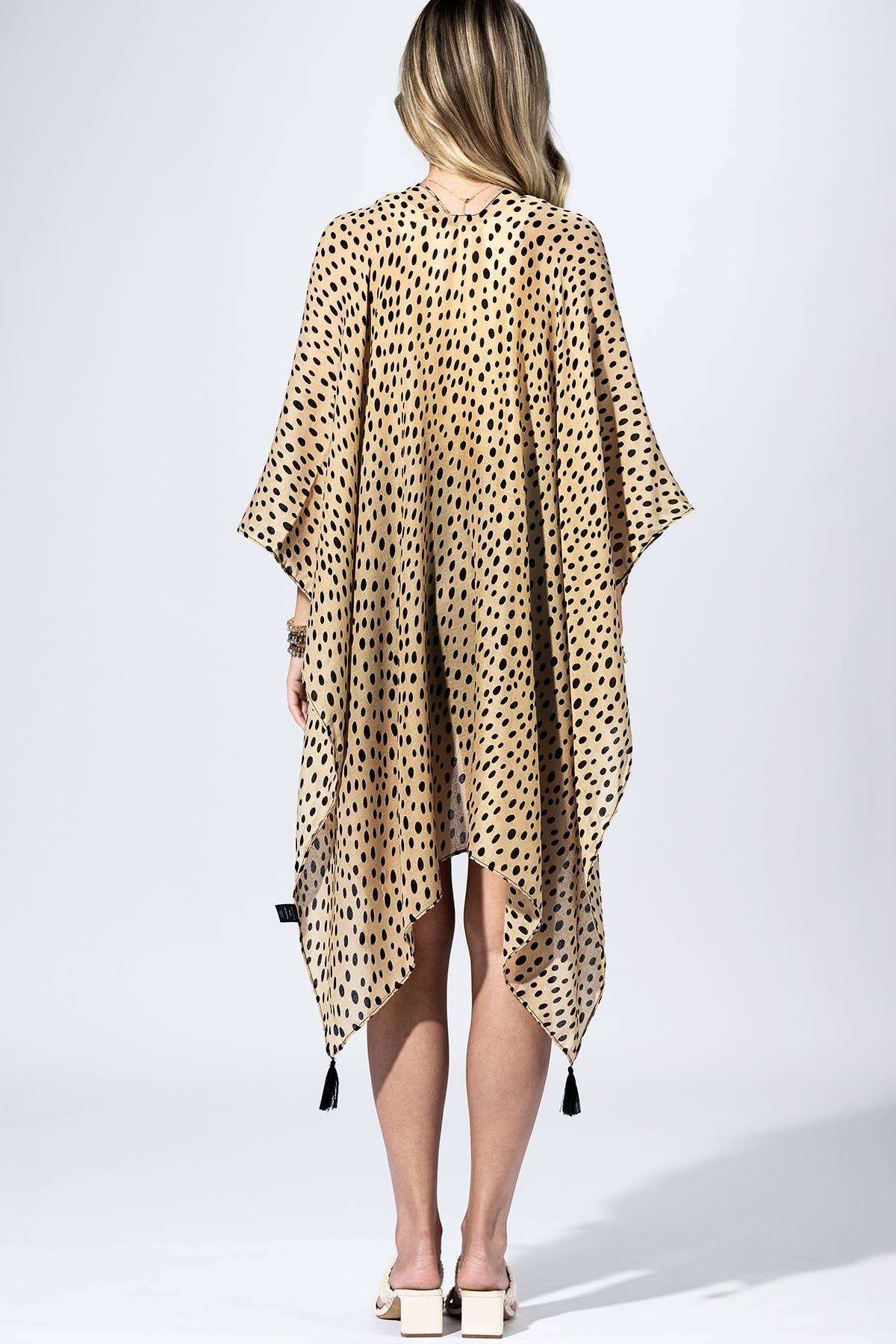 Cheetah Spirit Tassel Kimono { product_type }}