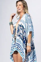 Azure Medallion Border Kimono { product_type }}