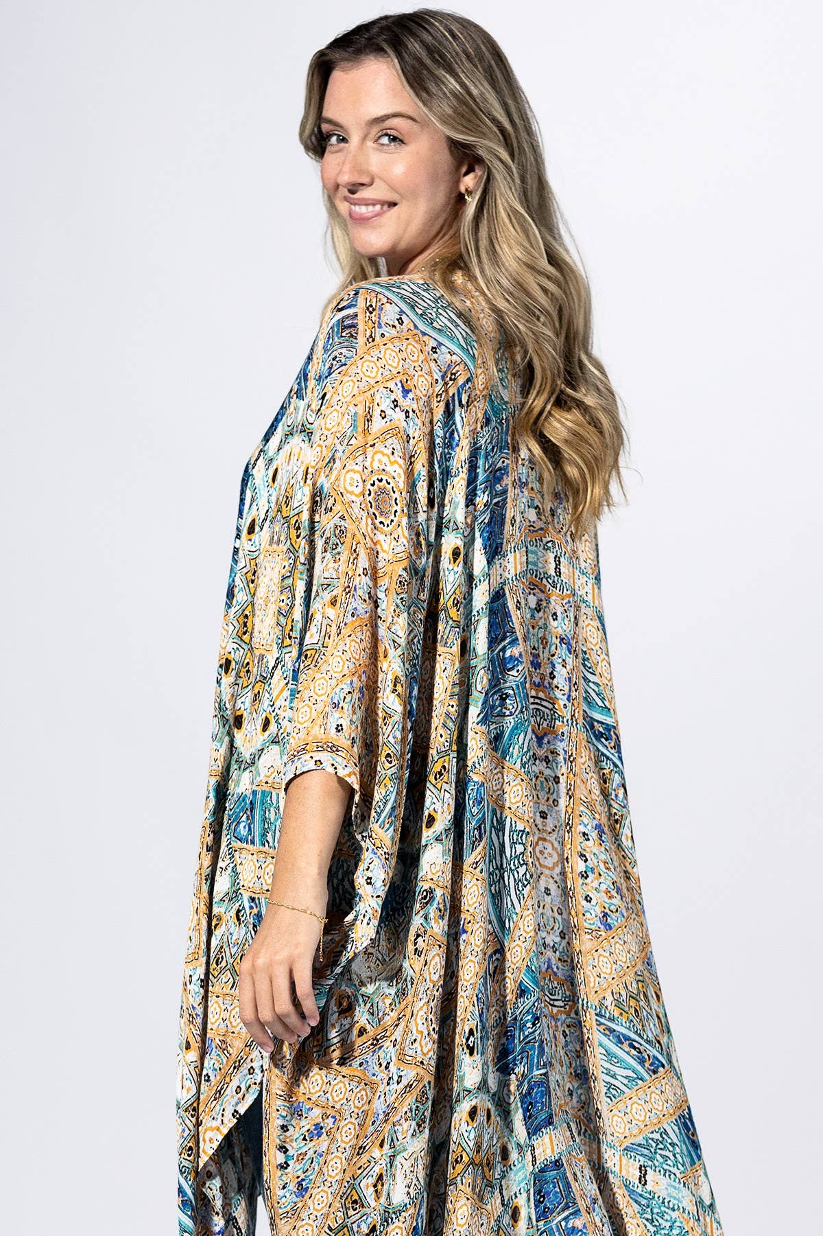 Gilded Mosaic Kimono: MULTI / 2 / One Size-Urbanista-Three Birdies Boutique, Women's Fashion Boutique Located in Kearney, MO