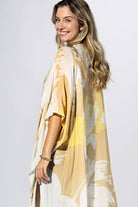 Brushstroke Floral Kimono { product_type }}