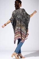 Carbon Leopard Border Kimono { product_type }}