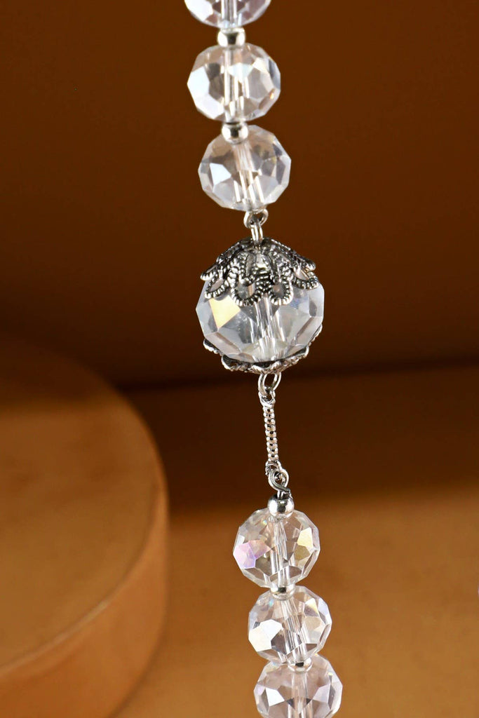 Long Beaded Necklace with Glass Pendant: SILVER(BS)-Urbanista-Three Birdies Boutique, Women's Fashion Boutique Located in Kearney, MO