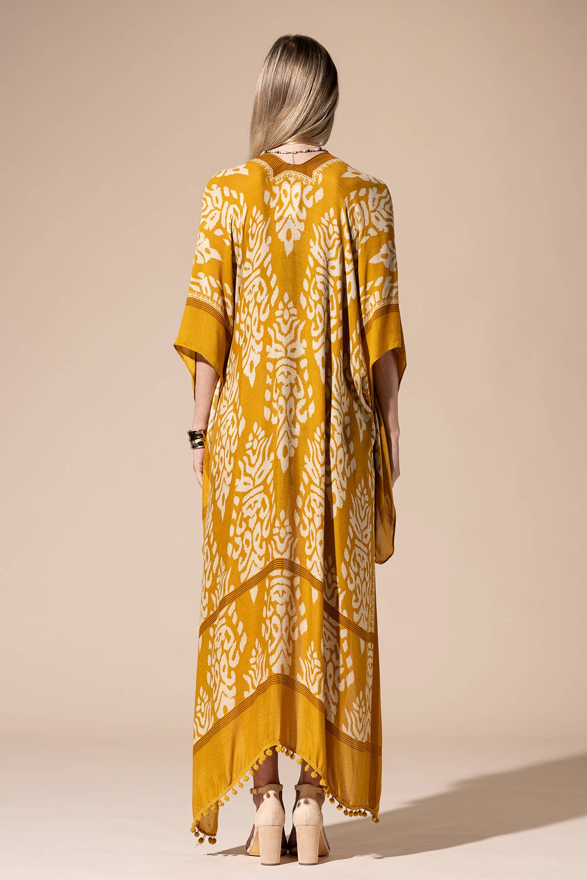 Damask Print Kimono with Sleeves: Mustard { product_type }}